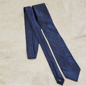 Sophisticated Blue Textured Silk Tie‎